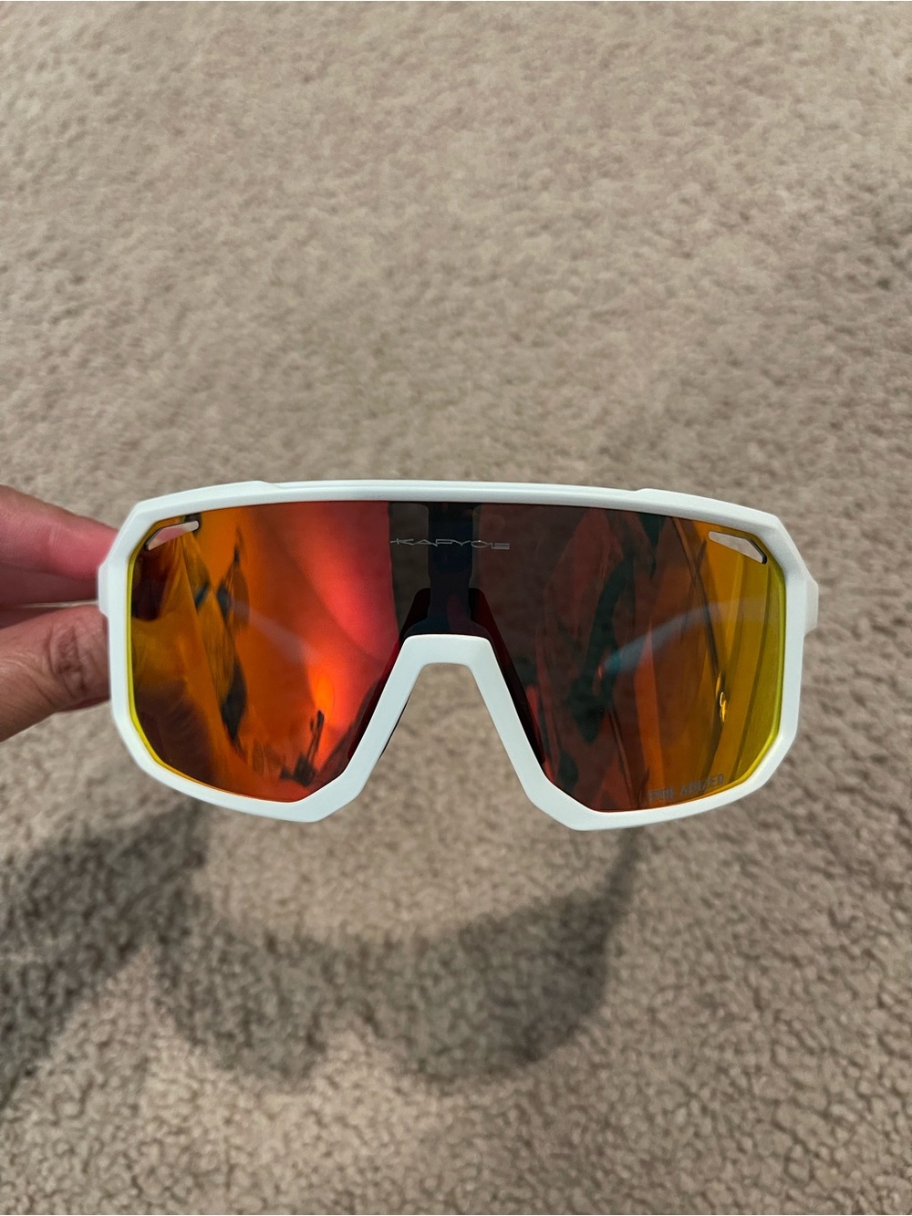 KAPVOE Photochromic UV400 Polarized Sports Cycling Sunglasses Unisex